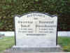 Graf_Berend_Knooihuizen_en_Geertje_Smit_te_Uithuizermeeden.jpg (28047 bytes)